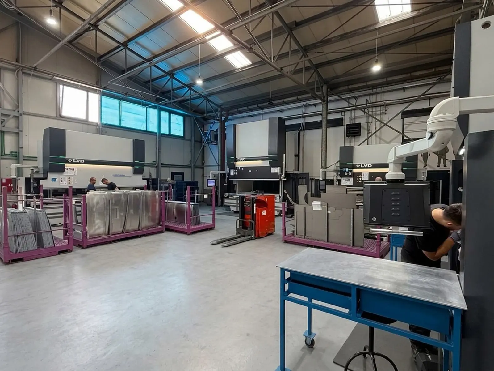 LVD press brake hall